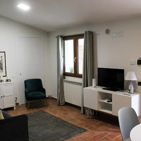 Apartment Con Piscina Spoleto